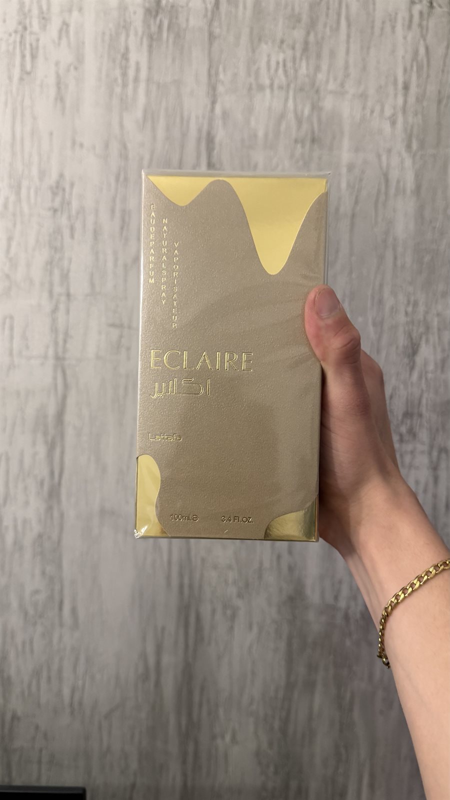 Lattafa Eclaire